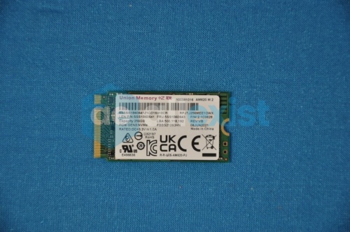 SSD диск 256G UMIS AM620 M.2 SSS1B60641 фото 3